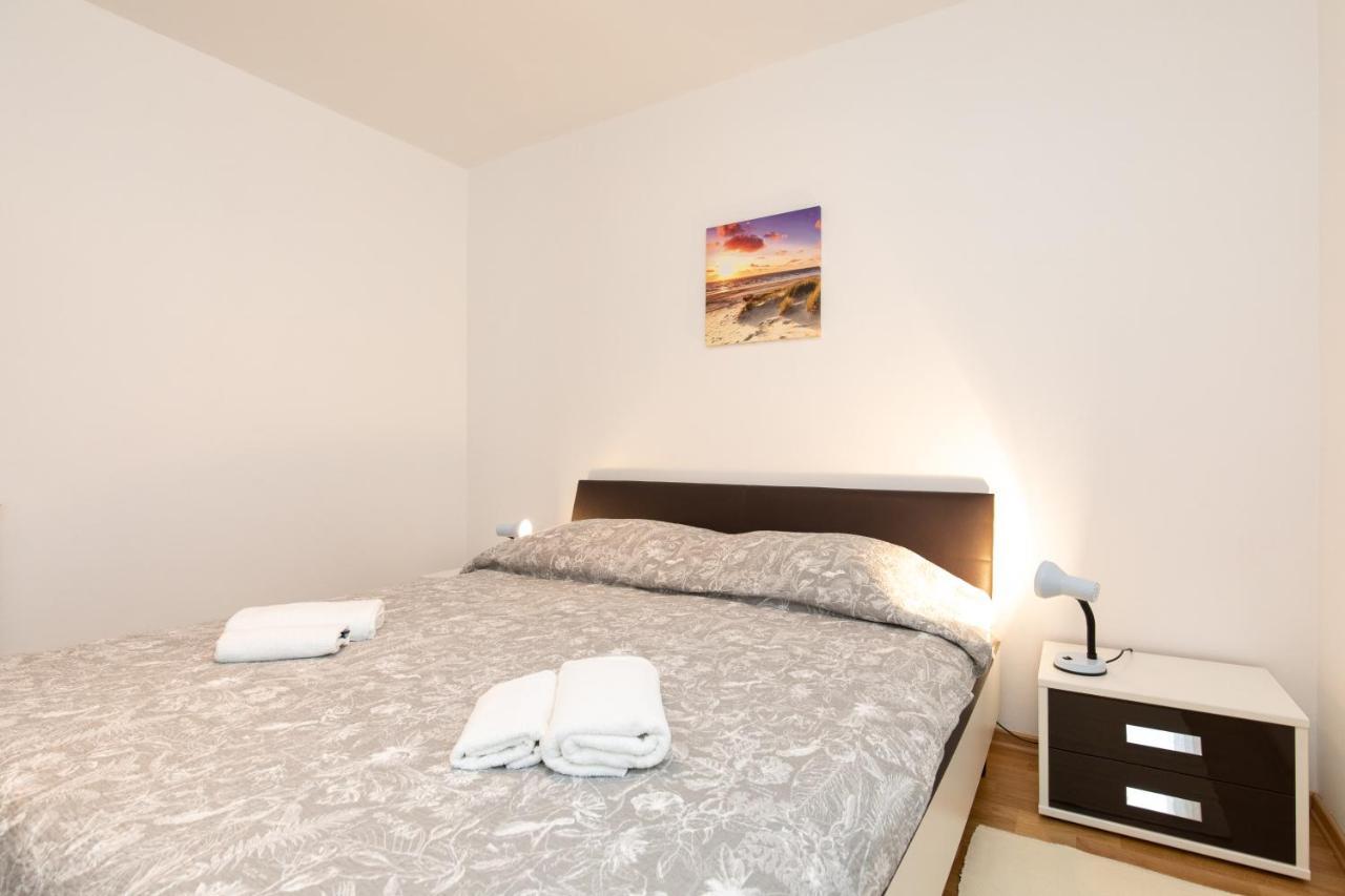 Ferienwohnung Justic Krk Town Exterior foto